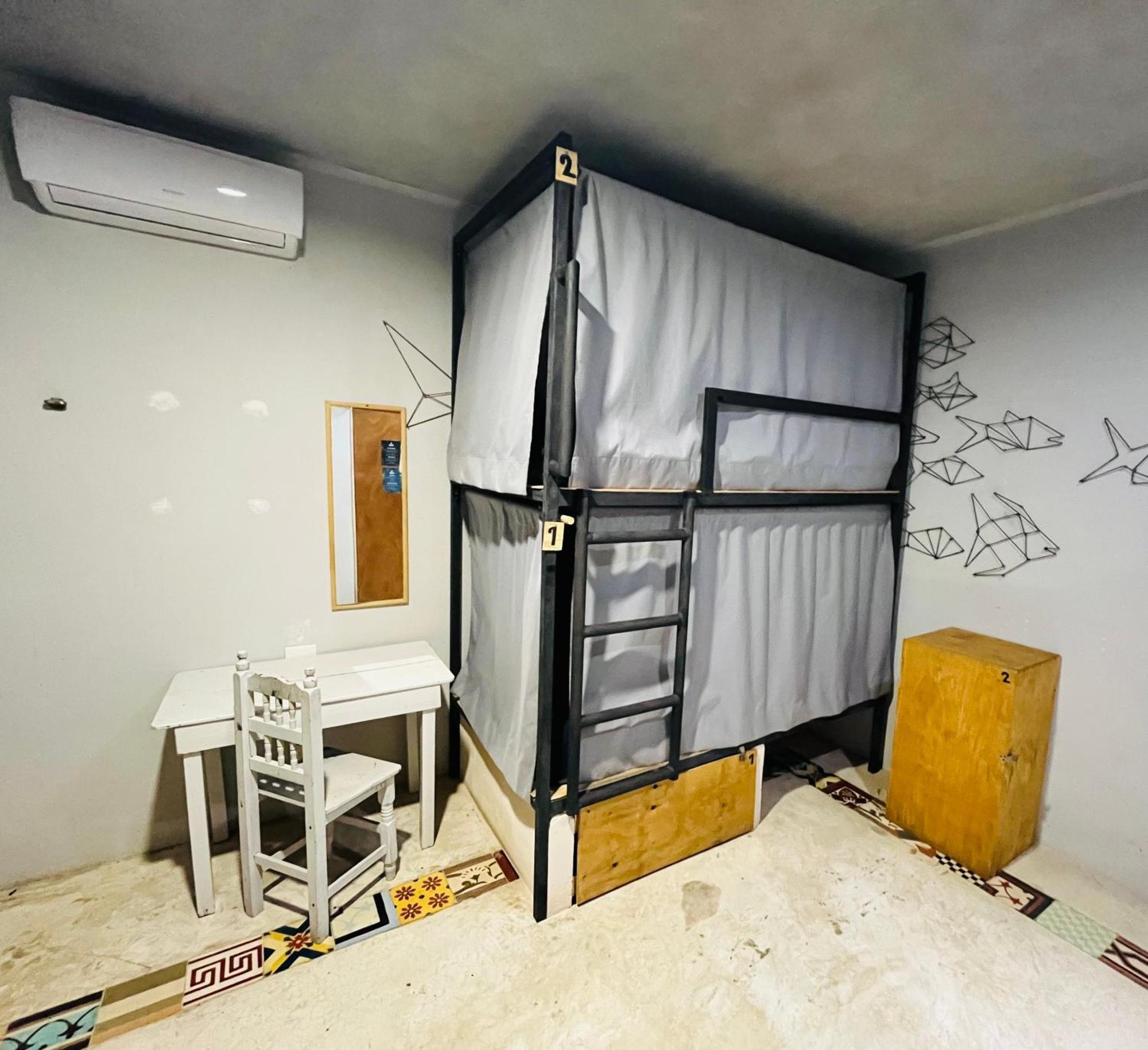 Bett im gemischten 6-Bett-Schlafsaal